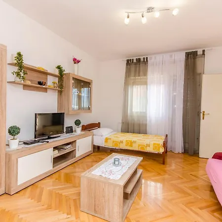Sime Apartment