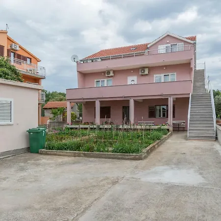 Sime 公寓 布罗达里卡